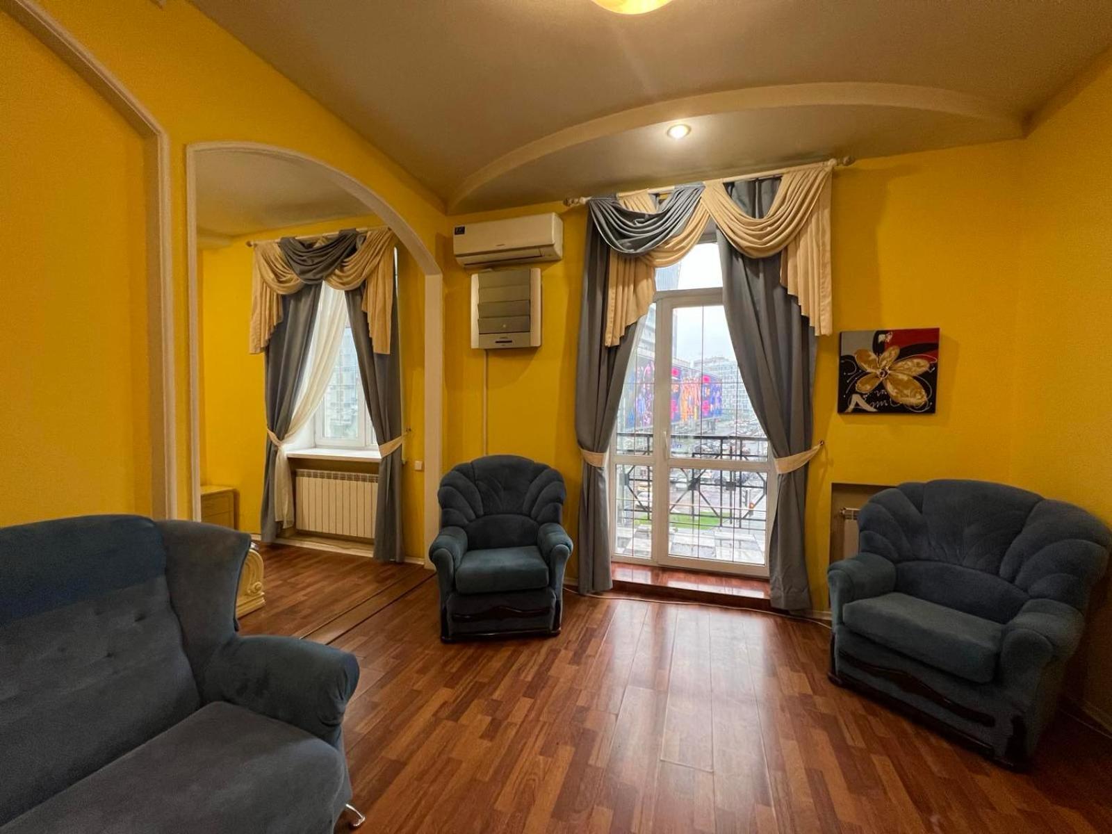 Apartment Near Gulliver Kyiv Exterior photo
